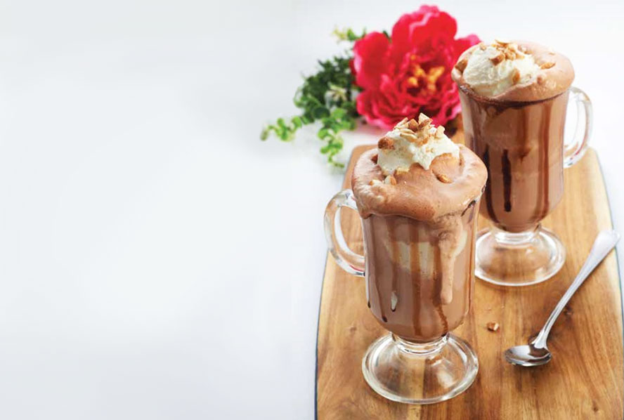 Chocolate Yin Yang Float